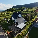 Zlaja Villa *