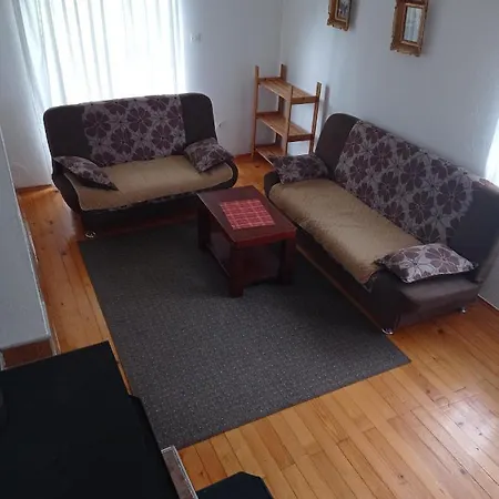 Villa Zlaja *
