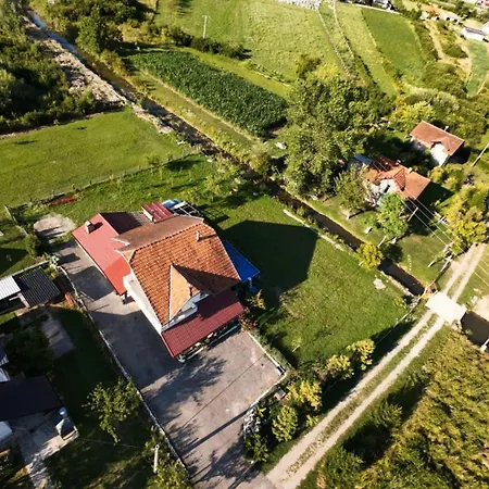 Zlaja Villa